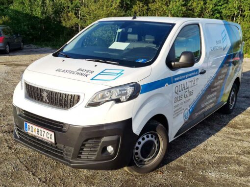 Bayerglas: Beklebung